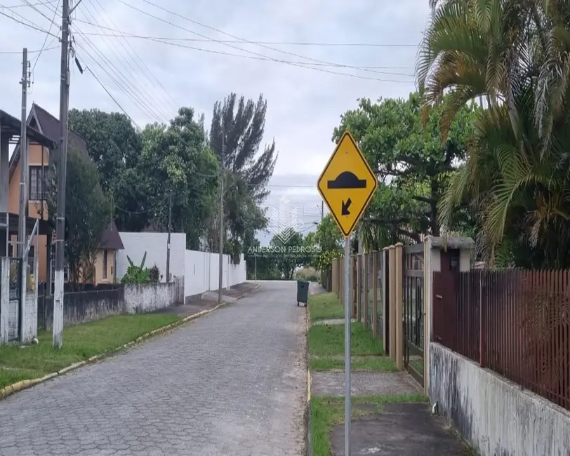 Foto 2 de Casa com 5 quartos à venda, 236m2 em Praia do Sonho (Ens Brito), Palhoca - SC