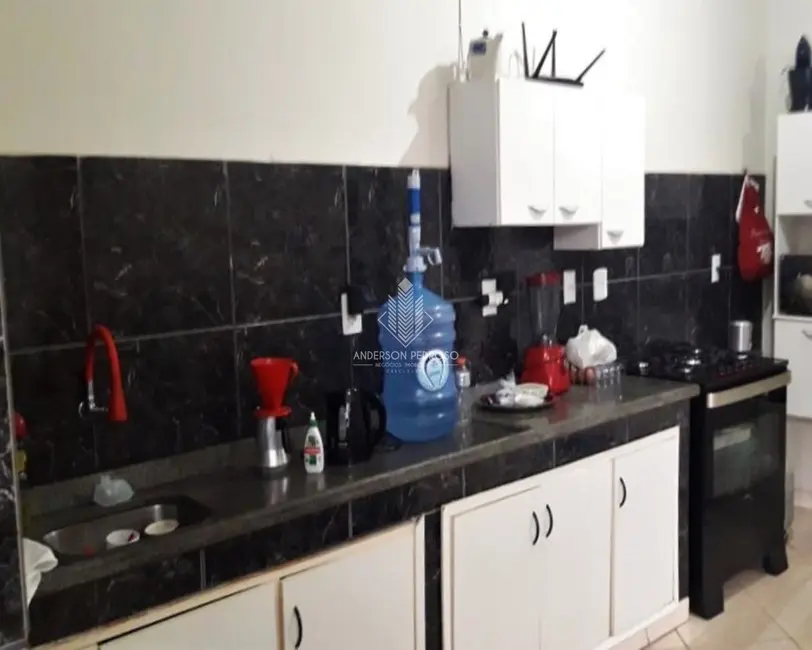 Casa com 3 quartos à venda, 110m2 em Praia de Fora, Palhoca - SC - imagem 7 Foto 7 de Casa com 3 quartos à venda, 110m2 em Praia de Fora, Palhoca - SC