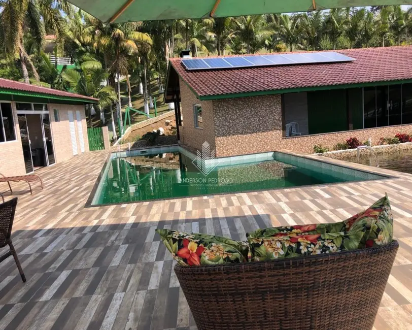 Foto 6 de Sítio / Rancho com 5 quartos à venda e para alugar, 700m2 em Aguas Mornas - SC