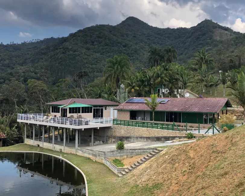 Foto 3 de Sítio / Rancho com 5 quartos à venda e para alugar, 700m2 em Aguas Mornas - SC