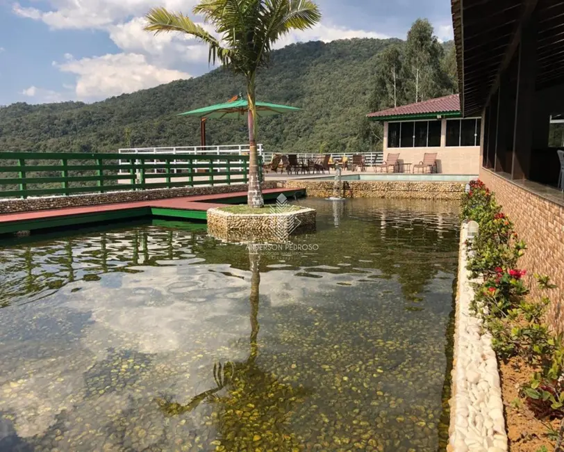 Foto 7 de Sítio / Rancho com 5 quartos à venda e para alugar, 700m2 em Aguas Mornas - SC