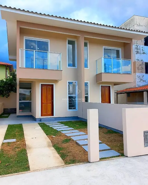 Casa com 2 quartos à venda, 64m2 em Aririú, Palhoca - SC - imagem 4 Foto 4 de Casa com 2 quartos à venda, 64m2 em Aririú, Palhoca - SC