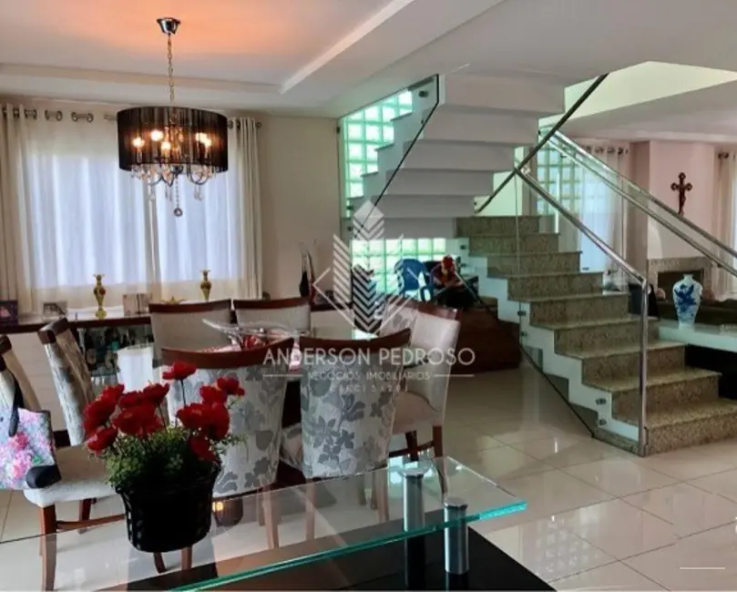 Foto 6 de Casa com 3 quartos à venda, 208m2 em Pedra Branca, Palhoca - SC