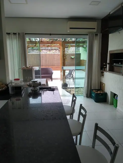 Foto 8 de Casa com 3 quartos à venda, 330m2 em Pedra Branca, Palhoca - SC