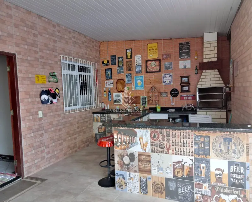 Foto 1 de Casa com 2 quartos à venda, 84m2 em Passa Vinte, Palhoca - SC
