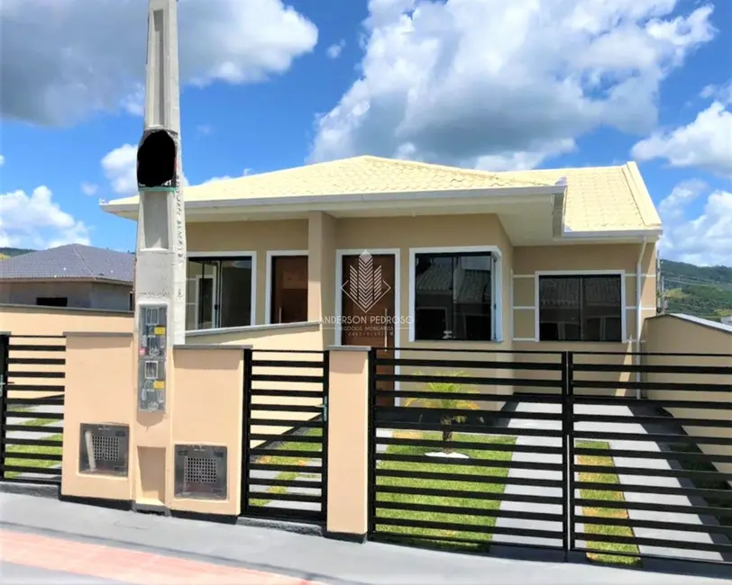 Casa com 2 quartos à venda, 50m2 em Bela Vista, Palhoca - SC - imagem 3 Foto 3 de Casa com 2 quartos à venda, 50m2 em Bela Vista, Palhoca - SC