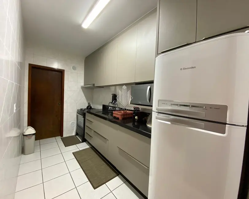 Foto 5 de Apartamento com 2 quartos à venda, 103m2 em Meia Praia, Itapema - SC
