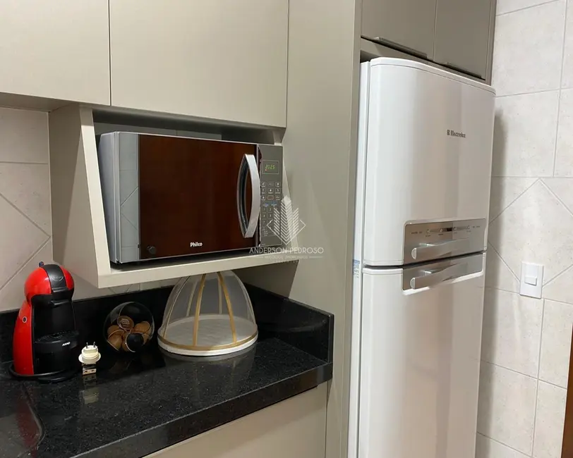 Foto 3 de Apartamento com 2 quartos à venda, 103m2 em Meia Praia, Itapema - SC