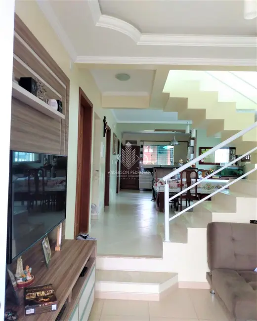 Foto 4 de Casa com 3 quartos à venda, 230m2 em Pedra Branca, Palhoca - SC