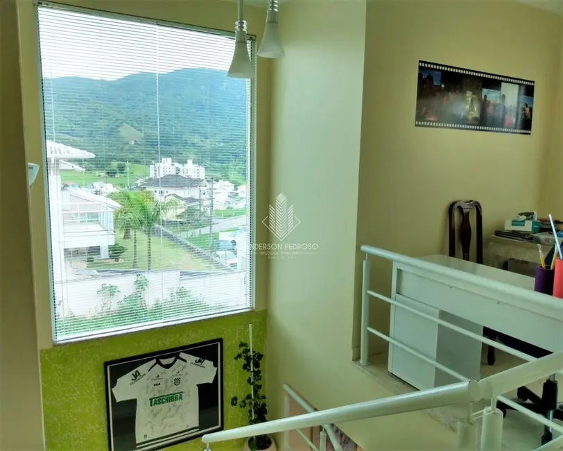 Foto 5 de Casa com 3 quartos à venda, 230m2 em Pedra Branca, Palhoca - SC