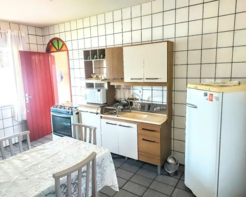 Casa com 2 quartos à venda, 66m2 em Rio Caveiras, Biguacu - SC - imagem 6 Foto 6 de Casa com 2 quartos à venda, 66m2 em Rio Caveiras, Biguacu - SC