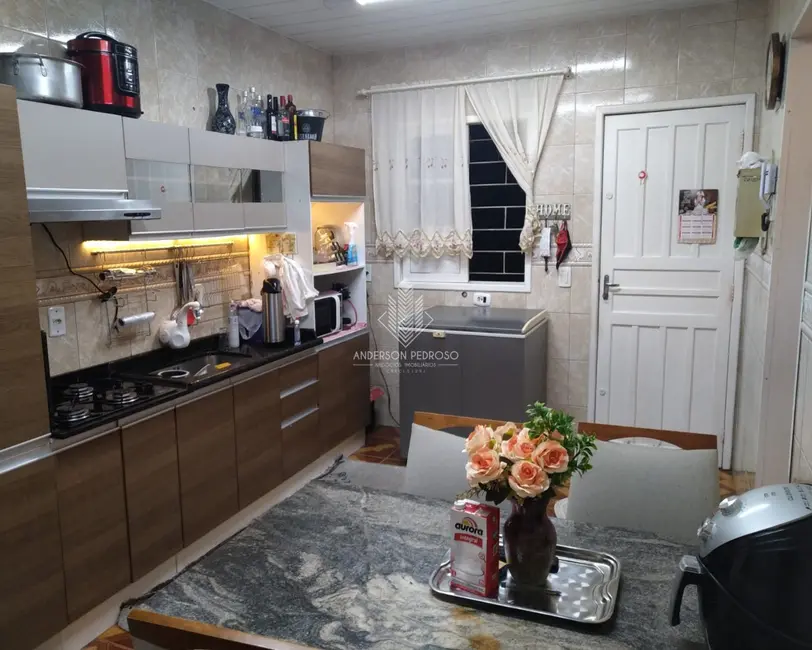 Foto 6 de Casa com 5 quartos à venda, 200m2 em Serraria, Sao Jose - SC