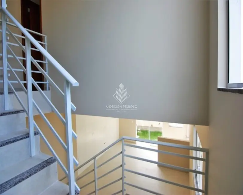 Foto 8 de Casa com 2 quartos à venda, 100m2 em Ipiranga, Sao Jose - SC