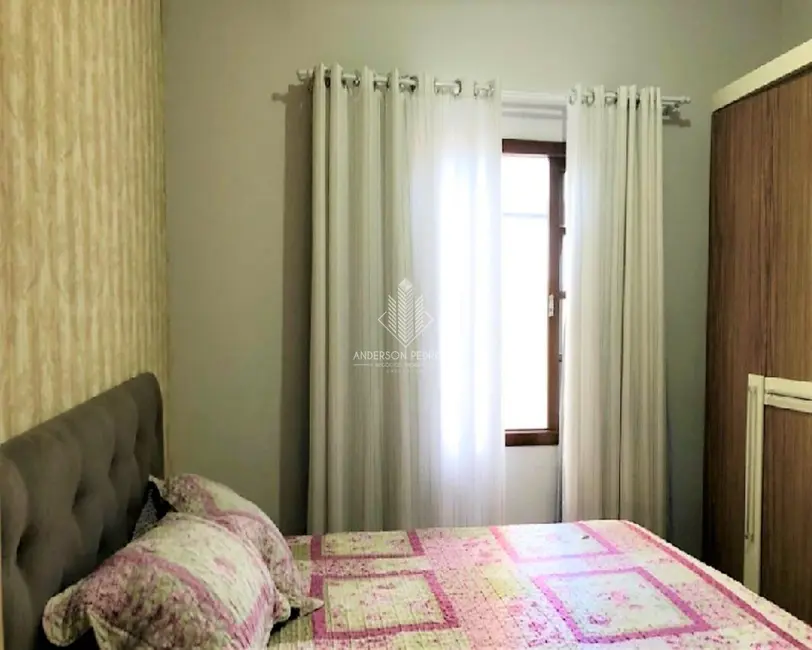 Casa com 3 quartos à venda, 176m2 em Areias, Sao Jose - SC - imagem 9 Foto 9 de Casa com 3 quartos à venda, 176m2 em Areias, Sao Jose - SC