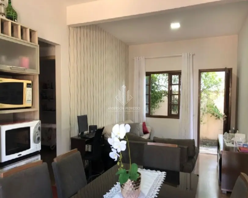 Casa com 3 quartos à venda, 176m2 em Areias, Sao Jose - SC - imagem 5 Foto 5 de Casa com 3 quartos à venda, 176m2 em Areias, Sao Jose - SC