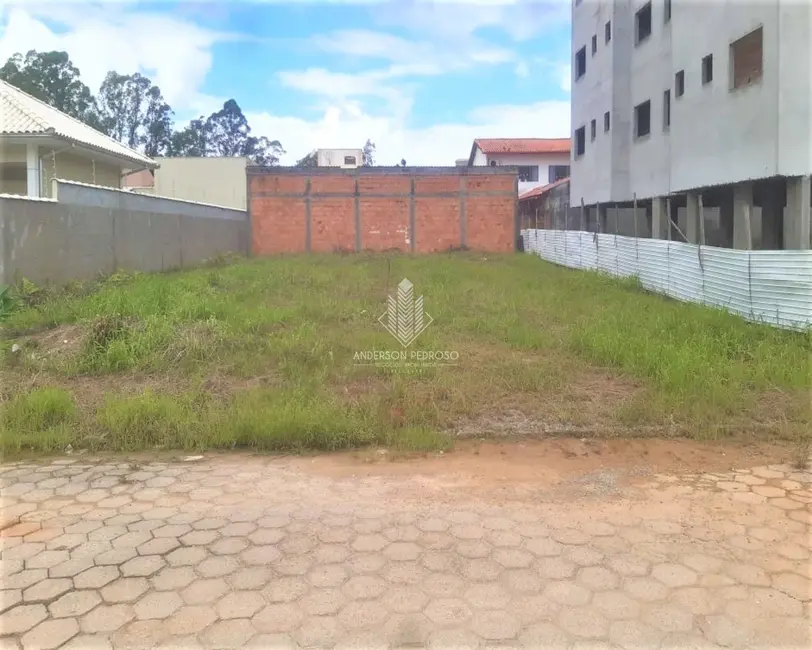 Foto 2 de Terreno / Lote à venda, 365m2 em Aririú, Palhoca - SC