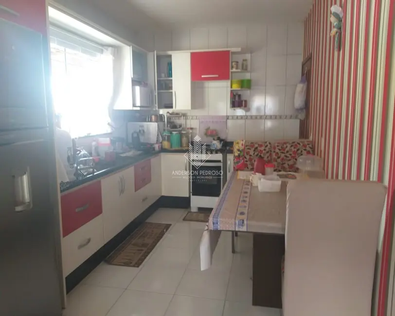 Foto 2 de Casa com 2 quartos à venda, 64m2 em Forquilhas, Sao Jose - SC