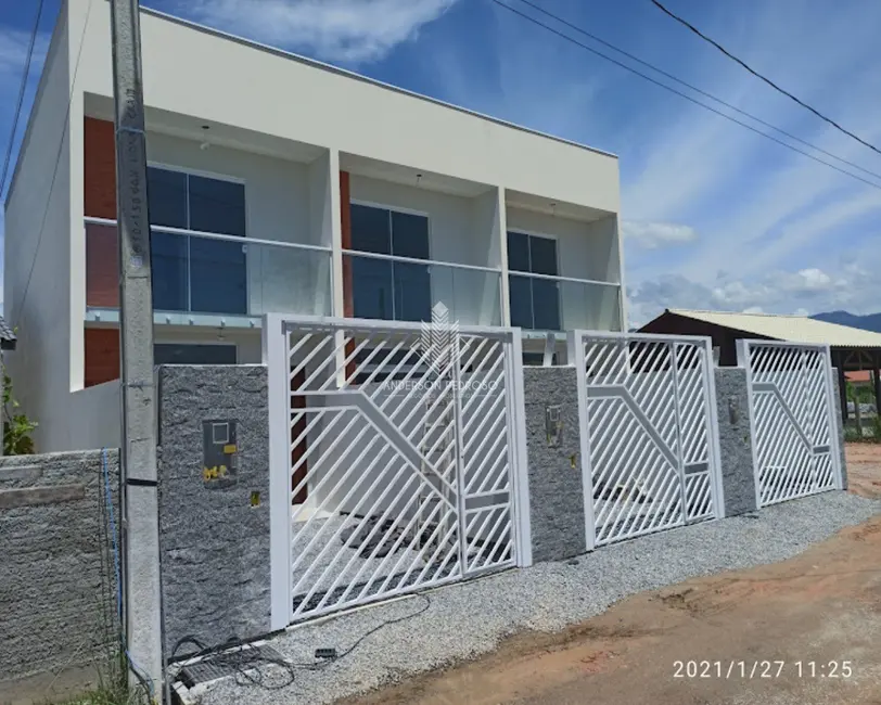 Foto 2 de Casa com 2 quartos à venda, 64m2 em Passagem de Maciambú (Ens Brito), Palhoca - SC