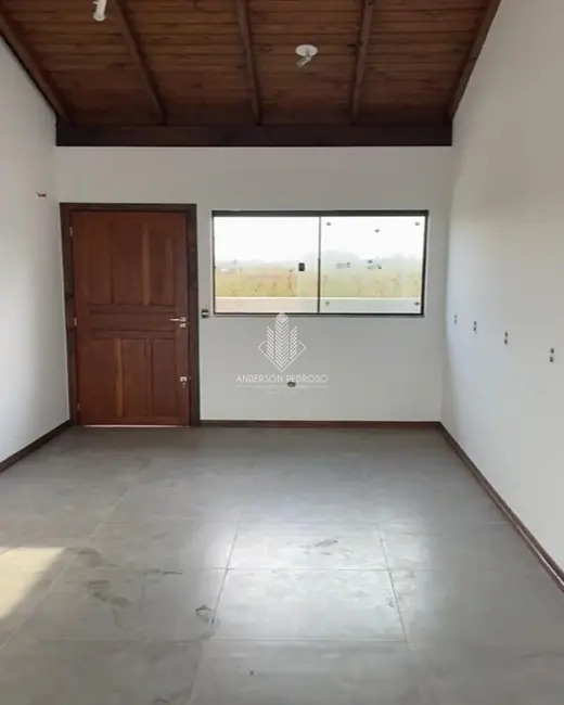 Foto 6 de Casa com 2 quartos à venda, 48m2 em Passagem de Maciambú (Ens Brito), Palhoca - SC