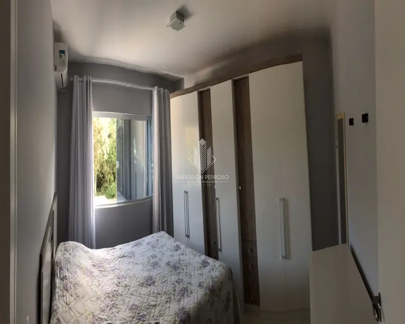 Foto 8 de Casa com 2 quartos à venda, 107m2 em Potecas, Sao Jose - SC