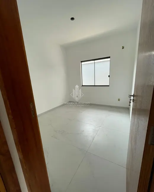Foto 4 de Casa com 2 quartos à venda, 50m2 em Barra do Aririú, Palhoca - SC