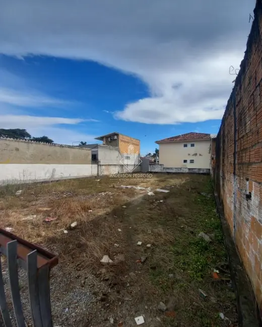 Foto 3 de Terreno / Lote à venda, 300m2 em Barra do Aririú, Palhoca - SC