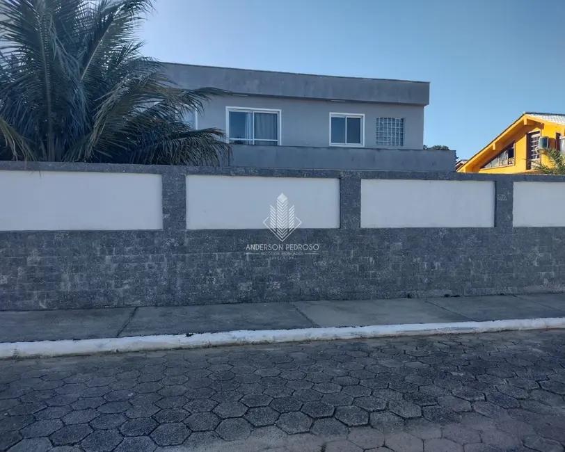 Casa com 5 quartos à venda, 225m2 em Canasvieiras, Florianopolis - SC - imagem 3 Foto 3 de Casa com 5 quartos à venda, 225m2 em Canasvieiras, Florianopolis - SC