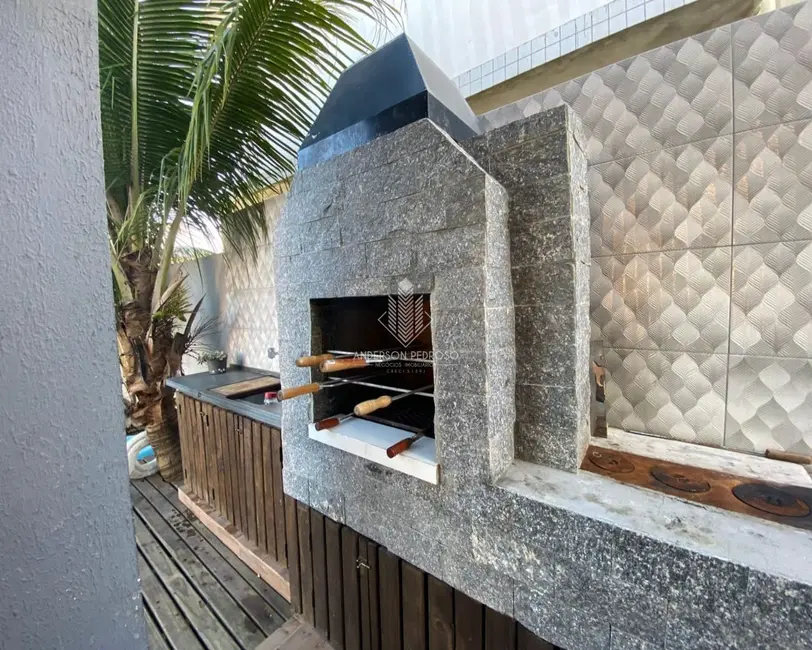 Casa com 5 quartos à venda, 225m2 em Canasvieiras, Florianopolis - SC - imagem 5 Foto 5 de Casa com 5 quartos à venda, 225m2 em Canasvieiras, Florianopolis - SC