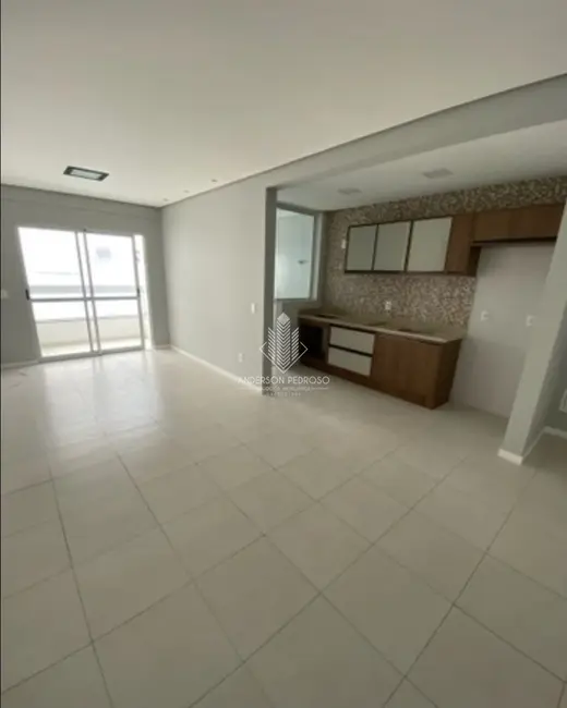 Foto 4 de Apartamento com 2 quartos à venda, 70m2 em Areias, Sao Jose - SC