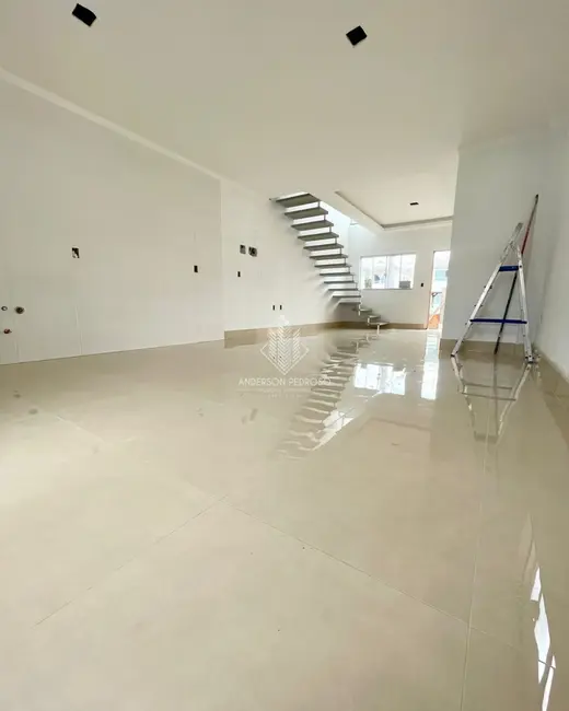 Foto 3 de Casa com 3 quartos à venda, 101m2 em Barra do Aririú, Palhoca - SC