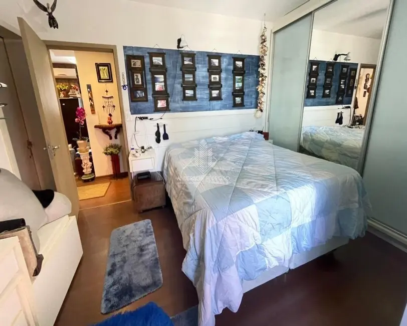 Foto 9 de Apartamento com 3 quartos à venda, 88m2 em Capoeiras, Florianopolis - SC