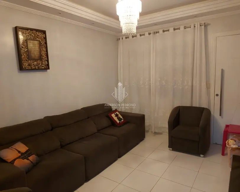 Casa com 4 quartos à venda, 189m2 em Centro, Biguacu - SC - imagem 6 Foto 6 de Casa com 4 quartos à venda, 189m2 em Centro, Biguacu - SC