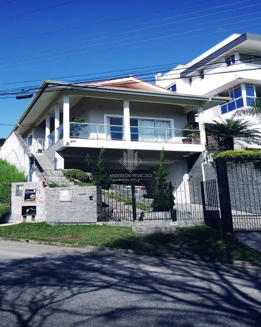 Foto 2 de Casa com 3 quartos à venda, 600m2 em Pedra Branca, Palhoca - SC