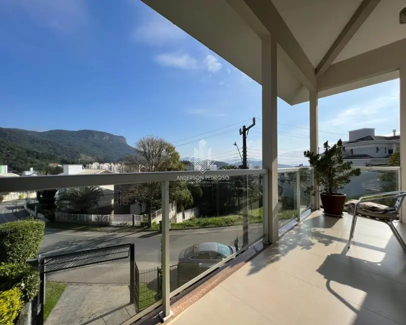 Foto 7 de Casa com 3 quartos à venda, 600m2 em Pedra Branca, Palhoca - SC