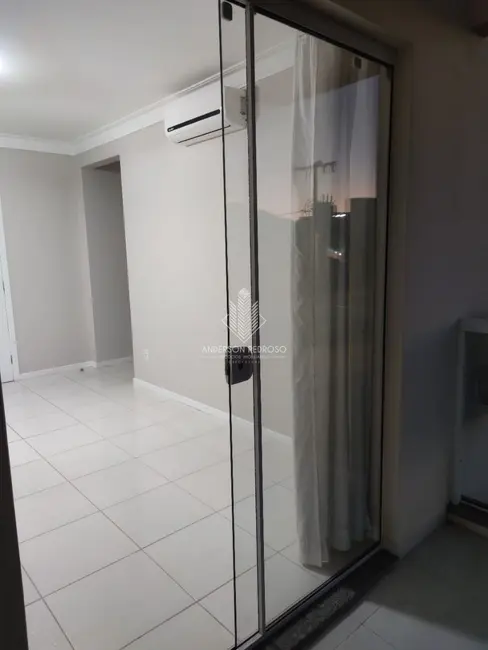 Foto 4 de Apartamento com 2 quartos à venda, 74m2 em Aririú, Palhoca - SC