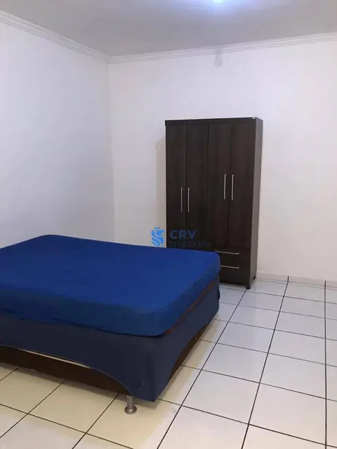 Sobrado com 8 quartos à venda, 250m2 em Londrina - PR - imagem 8 Foto 8 de Sobrado com 8 quartos à venda, 250m2 em Londrina - PR