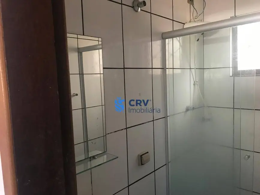 Sobrado com 8 quartos à venda, 250m2 em Londrina - PR - imagem 7 Foto 7 de Sobrado com 8 quartos à venda, 250m2 em Londrina - PR