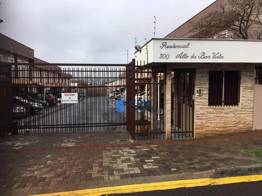 Sobrado com 3 quartos à venda, 150m2 em Conjunto Habitacional Santiago II, Londrina - PR - imagem 2 Foto 2 de Sobrado com 3 quartos à venda, 150m2 em Conjunto Habitacional Santiago II, Londrina - PR