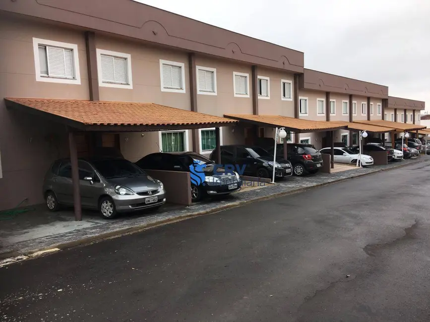 Sobrado com 3 quartos à venda, 150m2 em Conjunto Habitacional Santiago II, Londrina - PR - imagem 8 Foto 8 de Sobrado com 3 quartos à venda, 150m2 em Conjunto Habitacional Santiago II, Londrina - PR