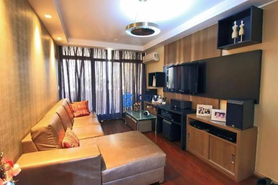 Apartamento com 4 quartos à venda, 285m2 em Centro, Londrina - PR - imagem 6 Foto 6 de Apartamento com 4 quartos à venda, 285m2 em Centro, Londrina - PR