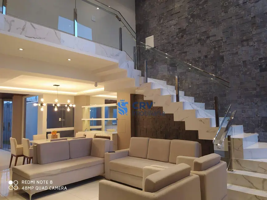 Sobrado com 4 quartos à venda, 250m2 em Gleba Simon Frazer, Londrina - PR - imagem 7 Foto 7 de Sobrado com 4 quartos à venda, 250m2 em Gleba Simon Frazer, Londrina - PR