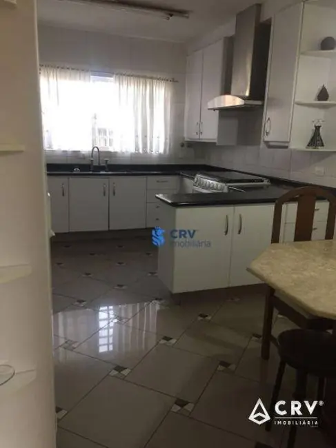Sobrado com 4 quartos à venda e para alugar, 550m2 em Vila Ipiranga, Londrina - PR - imagem 8 Foto 8 de Sobrado com 4 quartos à venda e para alugar, 550m2 em Vila Ipiranga, Londrina - PR