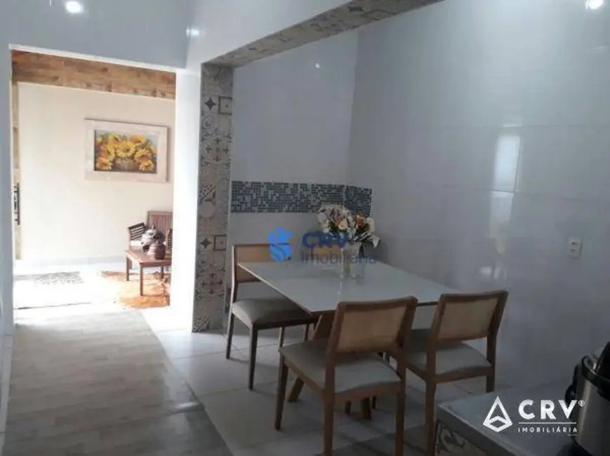 Casa com 3 quartos à venda, 520m2 em Caravelle, Londrina - PR - imagem 6 Foto 6 de Casa com 3 quartos à venda, 520m2 em Caravelle, Londrina - PR