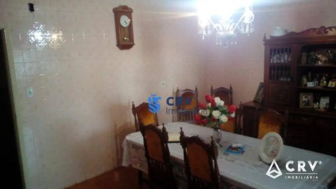 Sobrado com 3 quartos à venda, 160m2 em Jardim Palmares, Londrina - PR - imagem 3 Foto 3 de Sobrado com 3 quartos à venda, 160m2 em Jardim Palmares, Londrina - PR