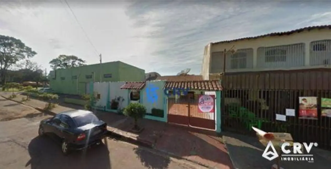 Casa com 3 quartos à venda, 360m2 em Waldemar Hauer, Londrina - PR - imagem 2 Foto 2 de Casa com 3 quartos à venda, 360m2 em Waldemar Hauer, Londrina - PR
