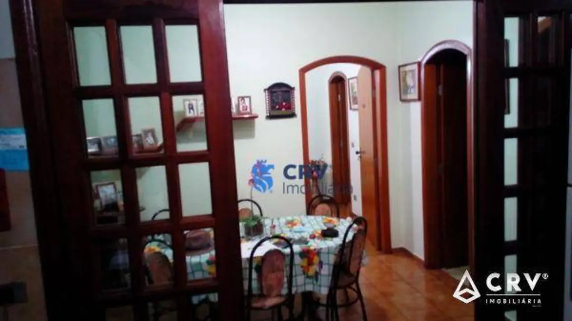 Casa com 3 quartos à venda, 360m2 em Waldemar Hauer, Londrina - PR - imagem 3 Foto 3 de Casa com 3 quartos à venda, 360m2 em Waldemar Hauer, Londrina - PR
