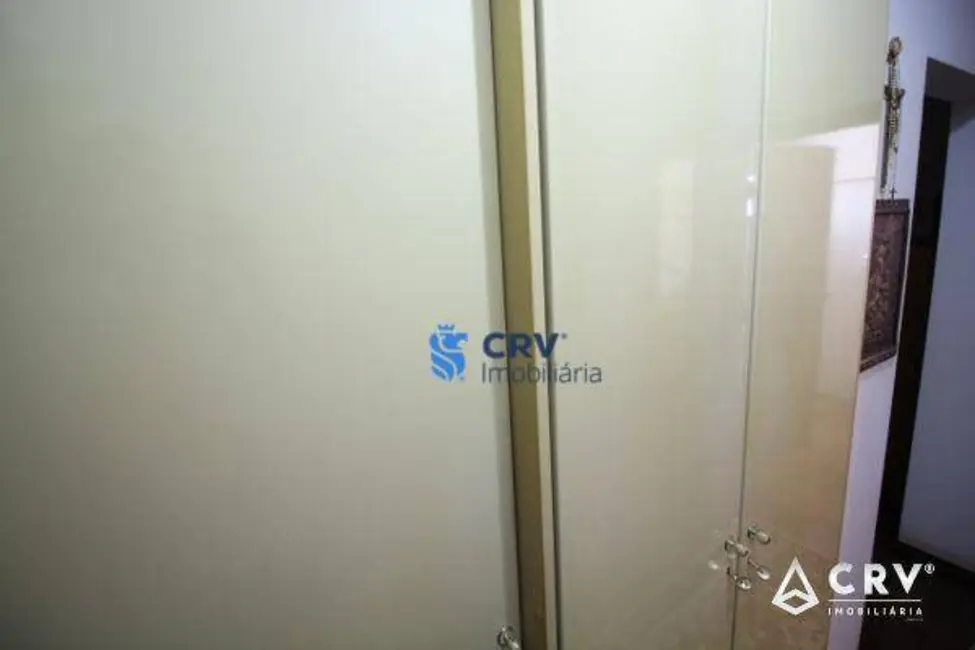 Apartamento com 3 quartos à venda, 304m2 em Centro, Londrina - PR - imagem 8 Foto 8 de Apartamento com 3 quartos à venda, 304m2 em Centro, Londrina - PR