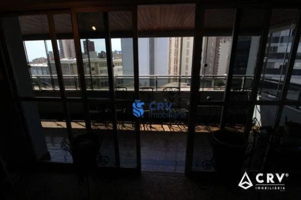 Apartamento com 3 quartos à venda, 304m2 em Centro, Londrina - PR - imagem 6 Foto 6 de Apartamento com 3 quartos à venda, 304m2 em Centro, Londrina - PR
