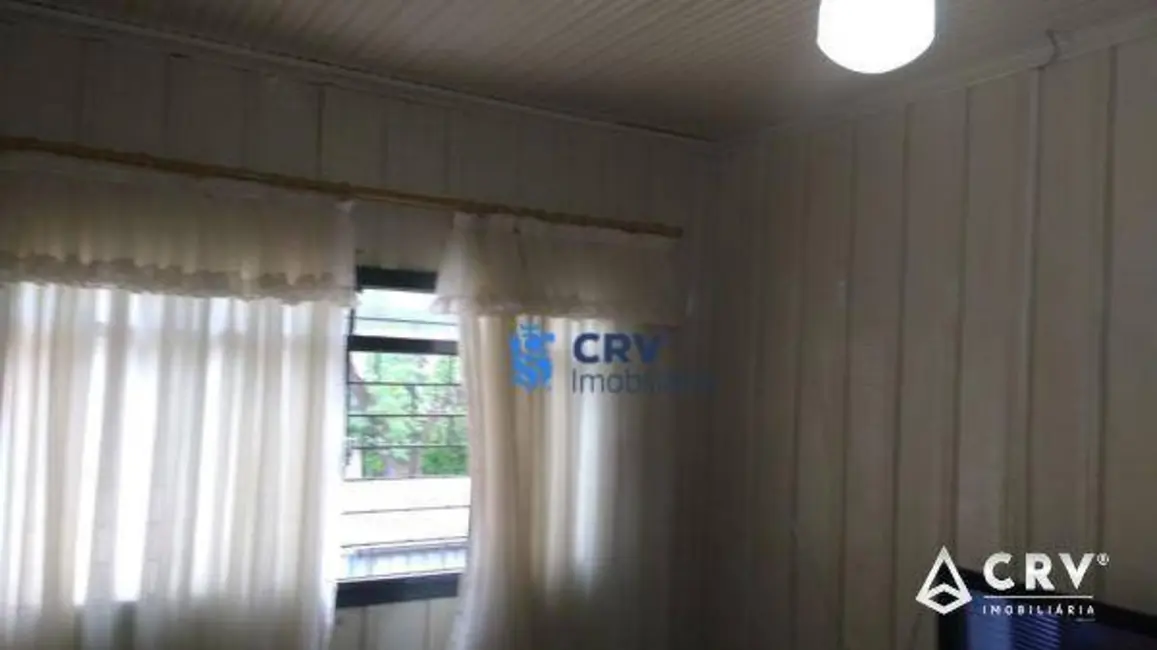 Casa com 3 quartos à venda, 250m2 em Champagnat, Londrina - PR - imagem 7 Foto 7 de Casa com 3 quartos à venda, 250m2 em Champagnat, Londrina - PR