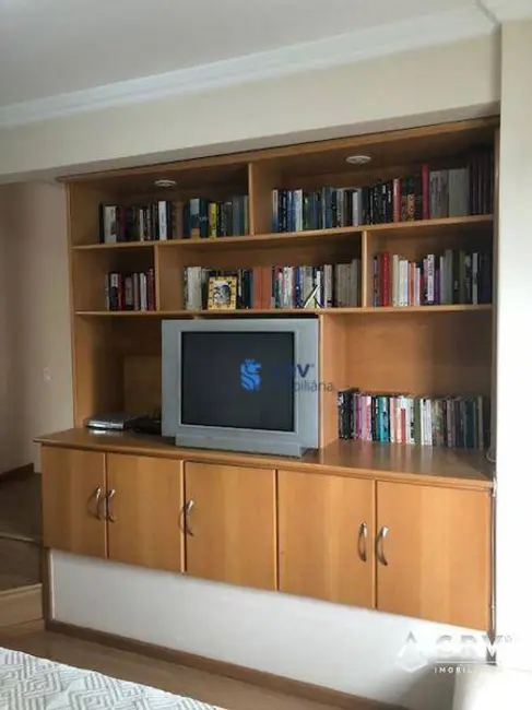 Apartamento com 3 quartos à venda e para alugar, 249m2 em Centro, Londrina - PR - imagem 6 Foto 6 de Apartamento com 3 quartos à venda e para alugar, 249m2 em Centro, Londrina - PR